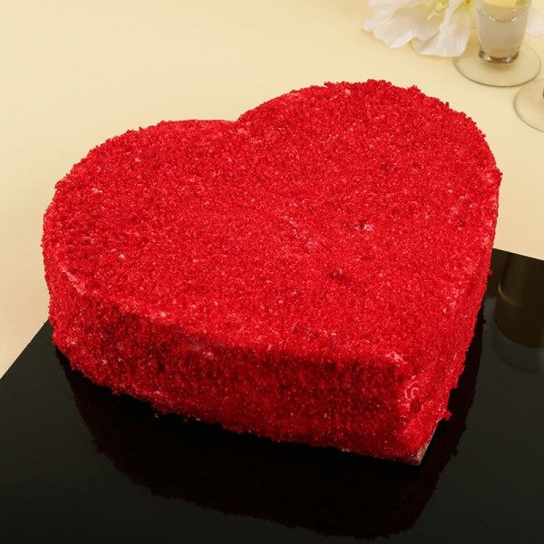 Red Rose Heart Shape Cake | Buy Heart Shape Cake Online